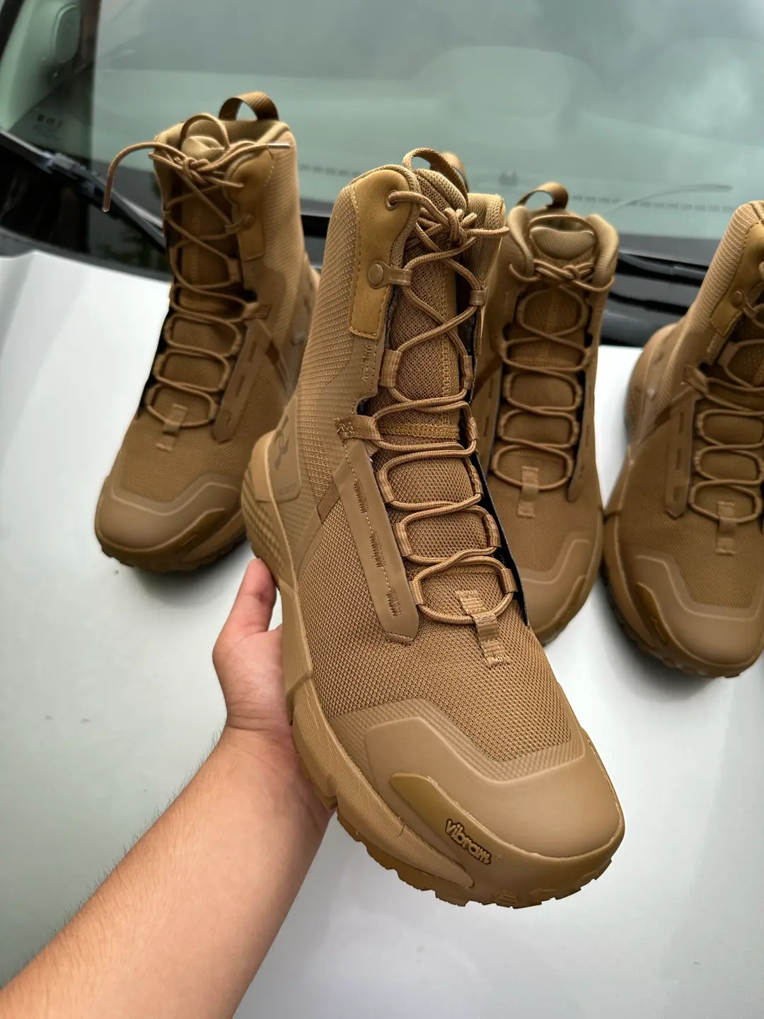 Botas Under Armour Valsetz Altas Coyote