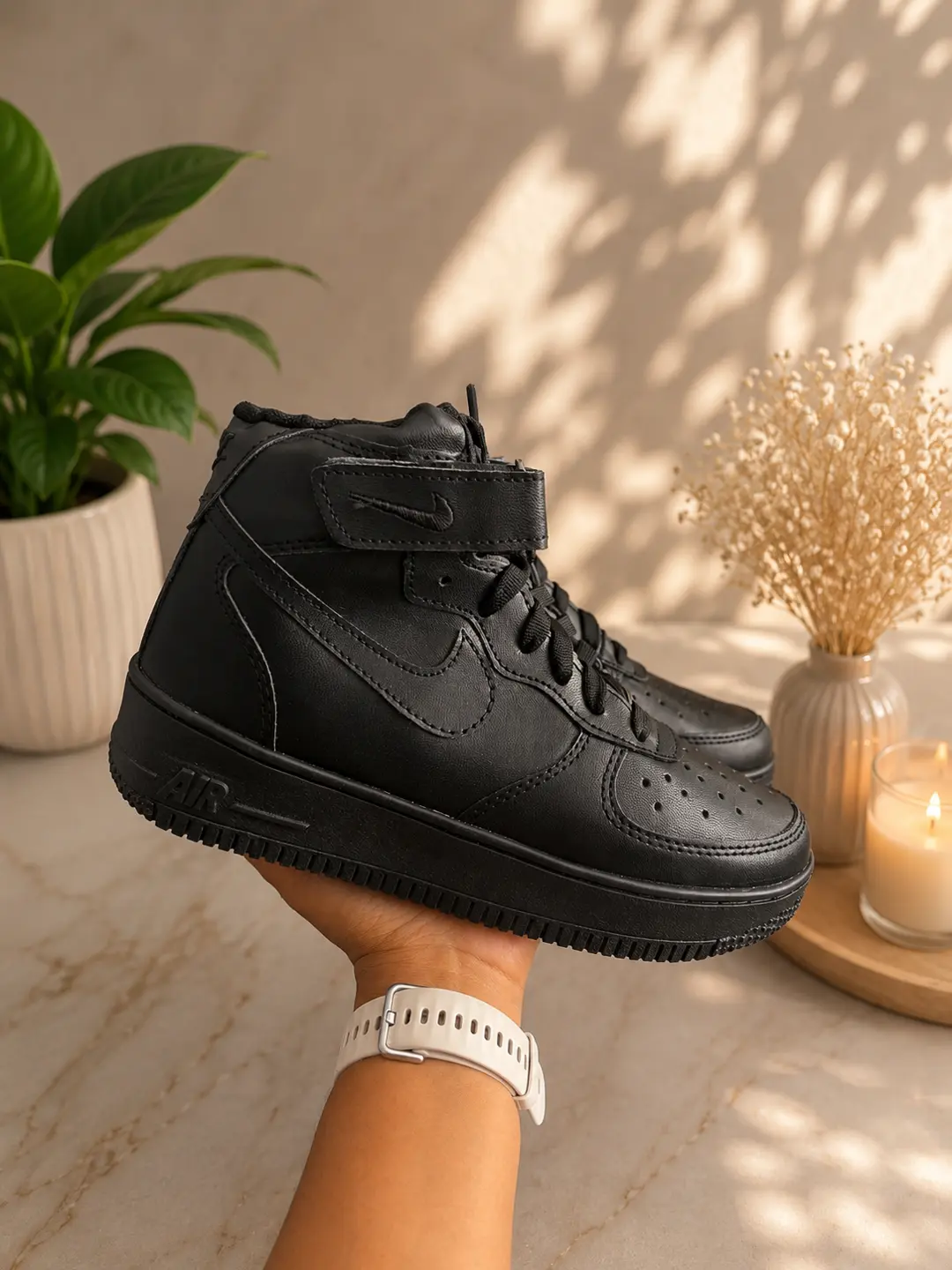 Air Force 1 Mid Negra Clásica